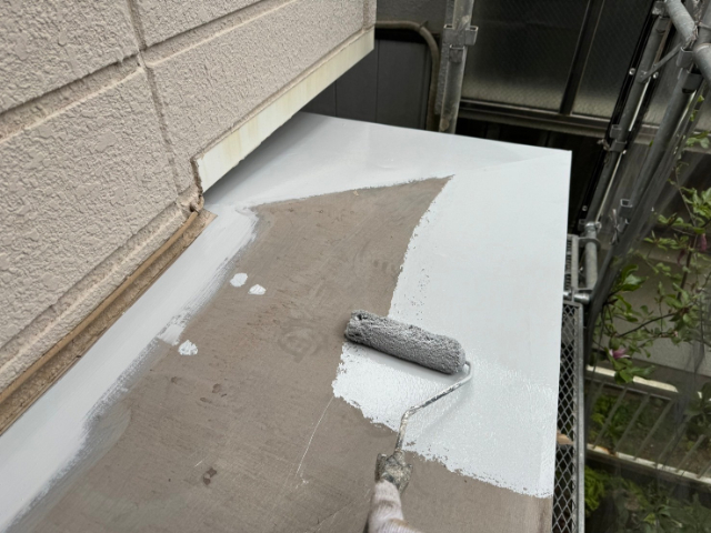 板金屋根下塗り